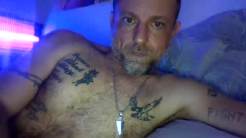 Snapshot of urdaddy875867 chatting on December 26, 10:26 am urdaddy875867 online show from December 26, 10:26 am