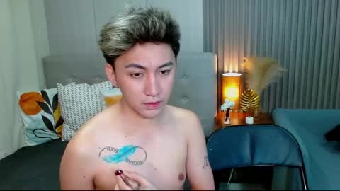 rose and khristine online show from November 3, 6:09 pm