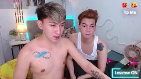 rose and khristine online show from October 24, 6:08 pm