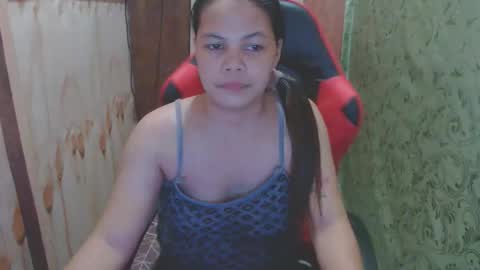 urdimplegurl online show from November 16, 3:36 pm