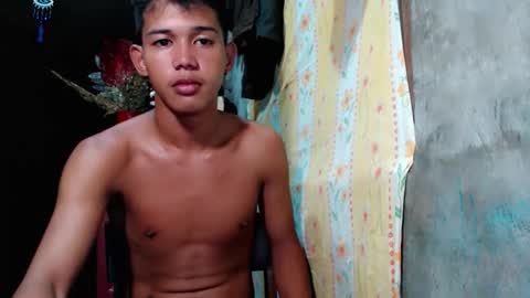 urdreamboy_clarin online show from April 20, 7:50 pm