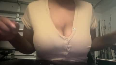 urgeminibrat online show from April 3, 2:18 am