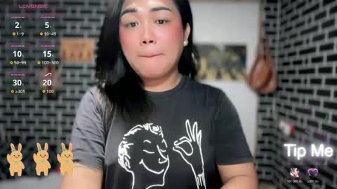 Dimple online show from May 18, 8:48 pm