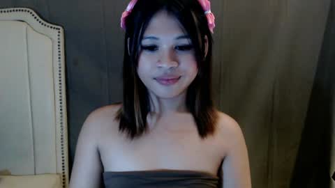 urgoddessawoman_xvx online show from July 11, 5:16 pm