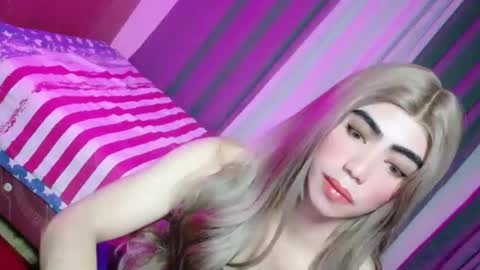 Snapshot of urguy_francis chatting on September 13, 9:56 am urguy_francis online show from September 13, 9:56 am