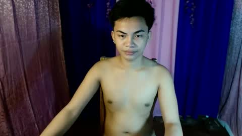 urguy_marco online show from November 26, 7:10 pm