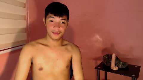 Ethan online show from January 15, 10:59 am