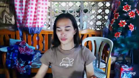 Kendall online show from December 21, 4:19 am