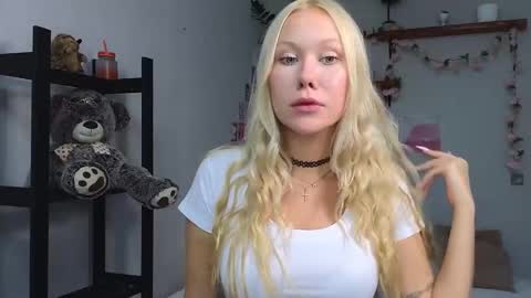 Snapshot of urkinkyy chatting on October 26, 1:12 pm Megan online show from October 26, 1:12 pm