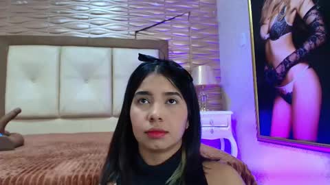 Love online show from December 3, 9:37 pm