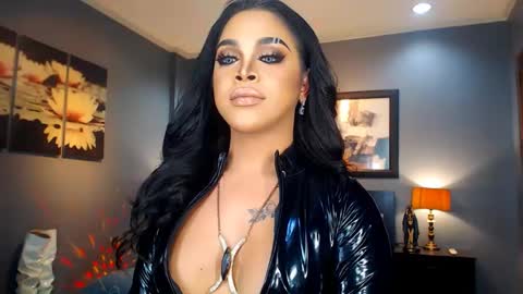 UrMajestyTyra online show from February 26, 3:46 am