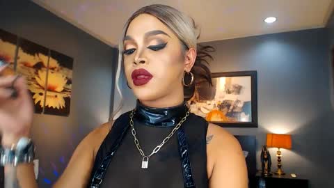 UrMajestyTyra online show from February 27, 6:57 am