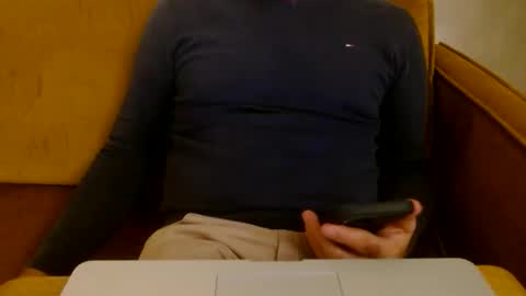 Dutchsoftie online show from October 19, 6:01 pm