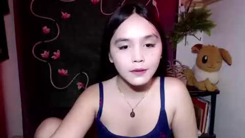 Pia online show from December 22, 11:44 pm