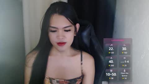 Snapshot of urpinayjenfuckerxxx chatting on March 6, 8:48 pm Jenny online show from March 6, 8:48 pm