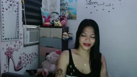 hi im kim online show from October 21, 12:38 am