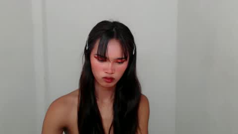 ursandra_xx online show from February 7, 8:31 pm