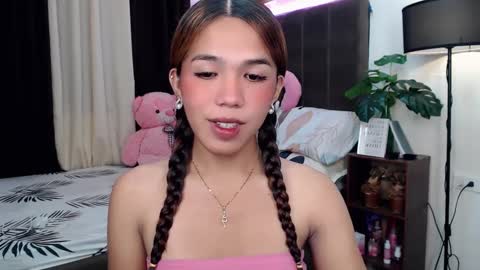 CHESCA online show from February 13, 3:35 pm