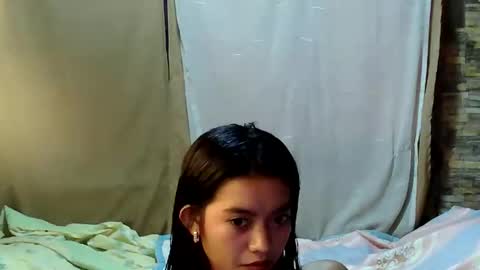 urtinypinay online show from October 12, 12:03 am