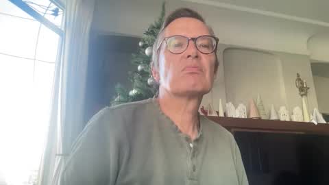 P online show from December 3, 11:27 pm