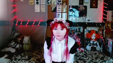 Usagi Blush online show from February 22, 10:40 am