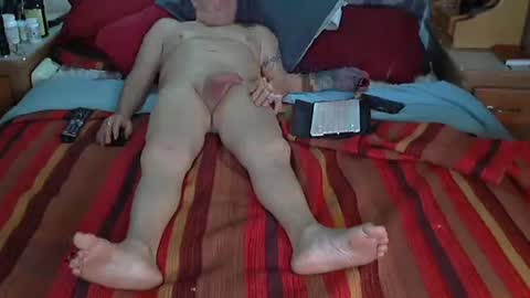 usednotbroken1 online show from February 18, 5:57 pm