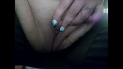 usehername88 online show from December 6, 7:39 pm