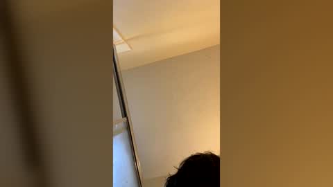 useranon334457 online show from July 27, 2:09 am