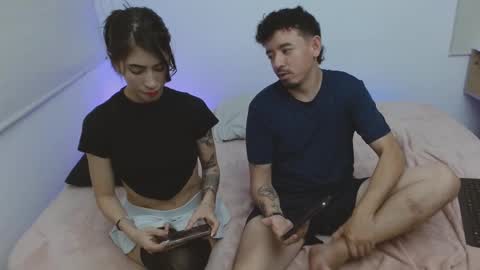 useronlypurple777 online show from October 17, 4:49 am