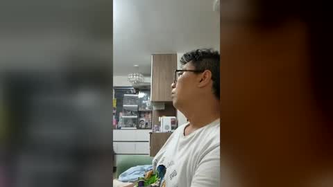 O online show from July 3, 8:52 am