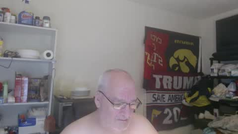 Eric online show from February 25, 3:31 am