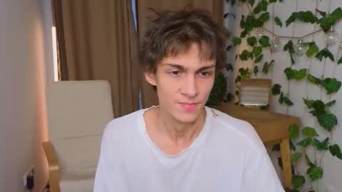 Valora online show from October 16, 12:27 pm