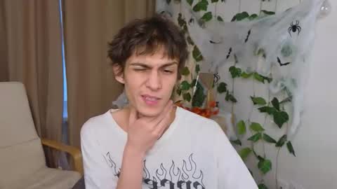 Valora online show from October 29, 12:18 pm