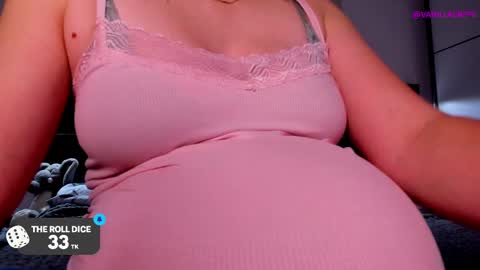 Snapshot of vainillacrepe chatting on March 6, 10:20 am Im Mila my onlyfans is vainillacrepe online show from March 6, 10:20 am