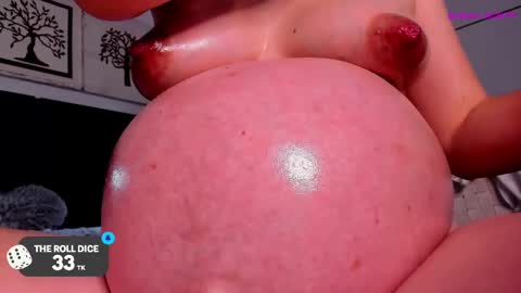 Snapshot of vainillacrepe chatting on March 8, 6:05 pm Im Mila my onlyfans is vainillacrepe online show from March 8, 6:05 pm