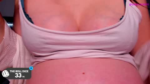 Snapshot of vainillacrepe chatting on January 9, 8:01 pm Im Mila my onlyfans is vainillacrepe online show from January 9, 8:01 pm