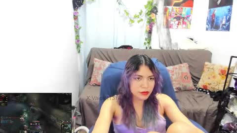 Vaiolet1314 online show from March 26, 1:44 am