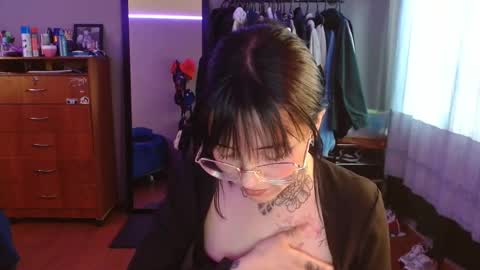 valentina online show from December 3, 5:46 pm