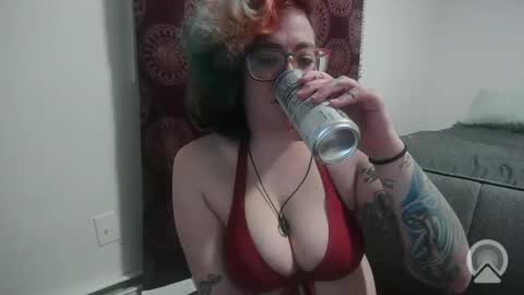 valarieak online show from December 4, 12:54 am