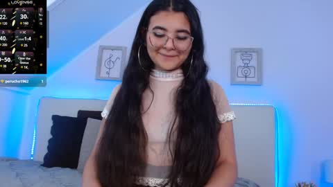 Snapshot of valeery_gomez chatting on January 31, 8:43 pm Tifanny online show from January 31, 8:43 pm