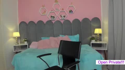 Snapshot of valemontoya chatting on February 13, 7:03 am Valentina Montoya online show from February 13, 7:03 am