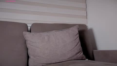 valenthinoking online show from November 28, 2:41 am