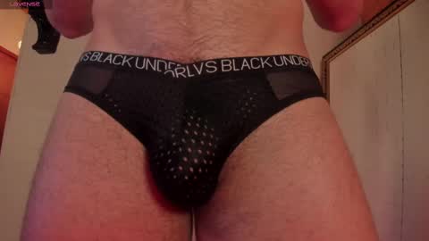 Snapshot of valentin_hoffman chatting on March 3, 1:45 pm valentin_hoffman online show from March 3, 1:45 pm
