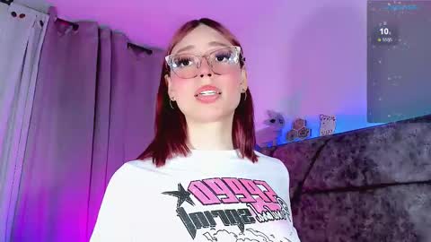 Valentina online show from January 17, 1:37 am