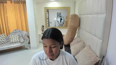 Valentina online show from April 12, 3:05 pm