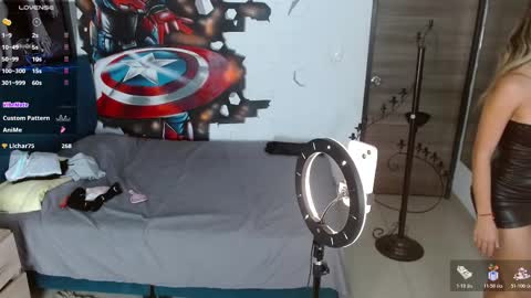 valentina_herrrera online show from March 12, 5:27 pm