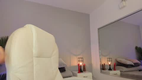 Snapshot of valentina_m17 chatting on January 30, 2:27 am VALENTINA online show from January 30, 2:27 am