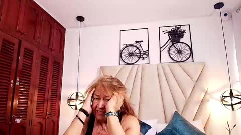 Snapshot of valentinadiazz1 chatting on January 22, 2:35 pm Ana online show from January 22, 2:35 pm