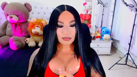 Snapshot of valentinaxqueen chatting on December 4, 11:30 pm online show from December 4, 11:30 pm