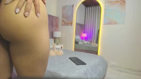 valentino_moretti online show from February 25, 2:42 pm